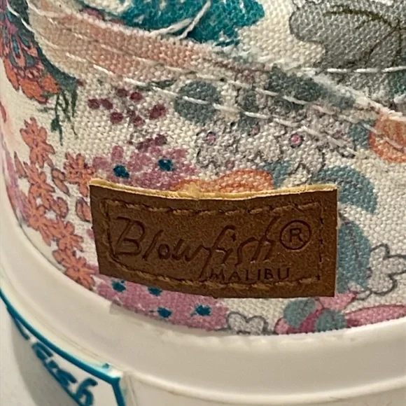 NWOT BLOWFISH MALIBU 💯 COTTON w ELASTIC STRETCH ON VAMP FOR EASY ON SNEAKERS 8M - Picture 8 of 10